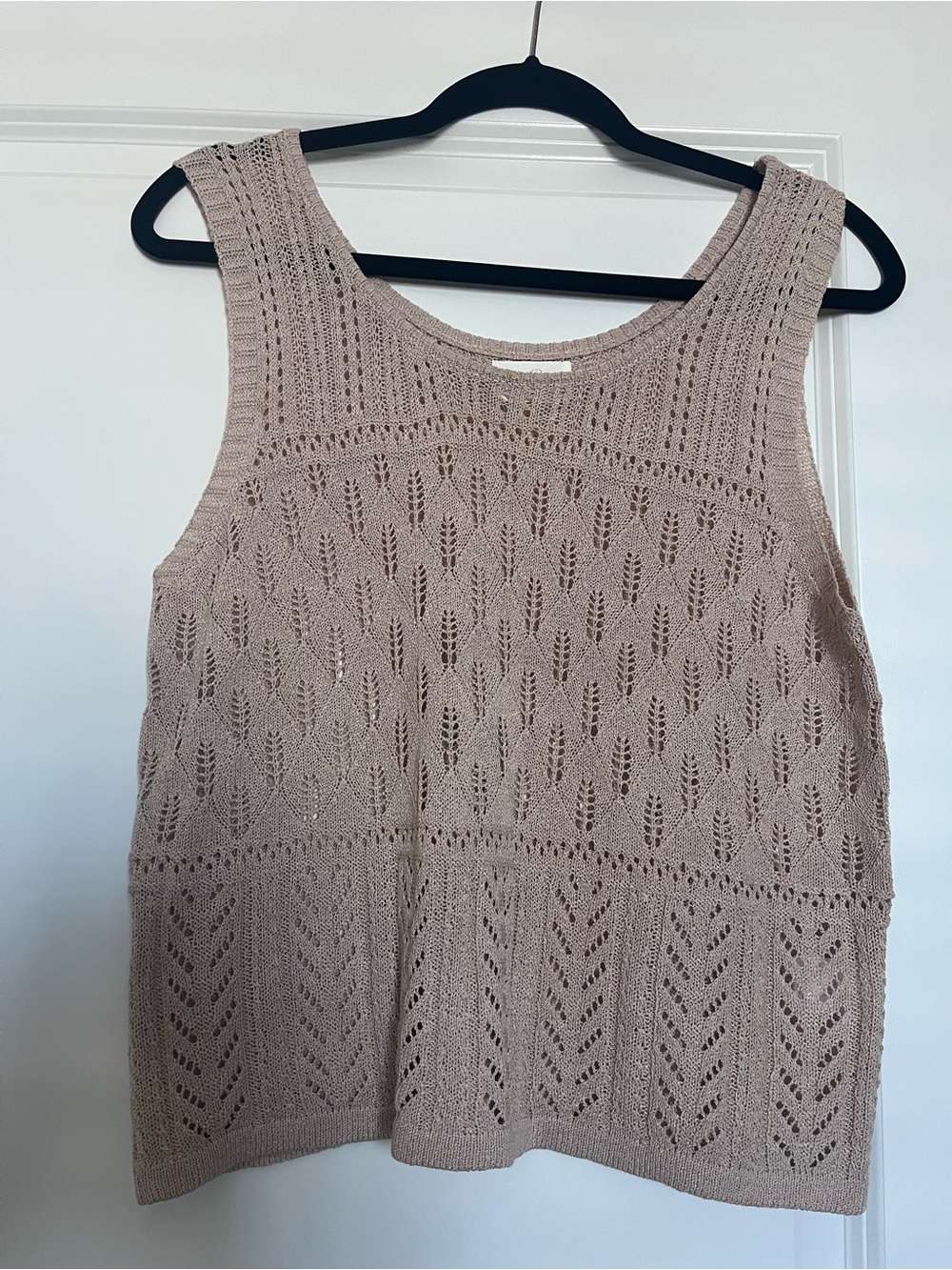Sleeveless Knit Crop Top in Taupe Brown